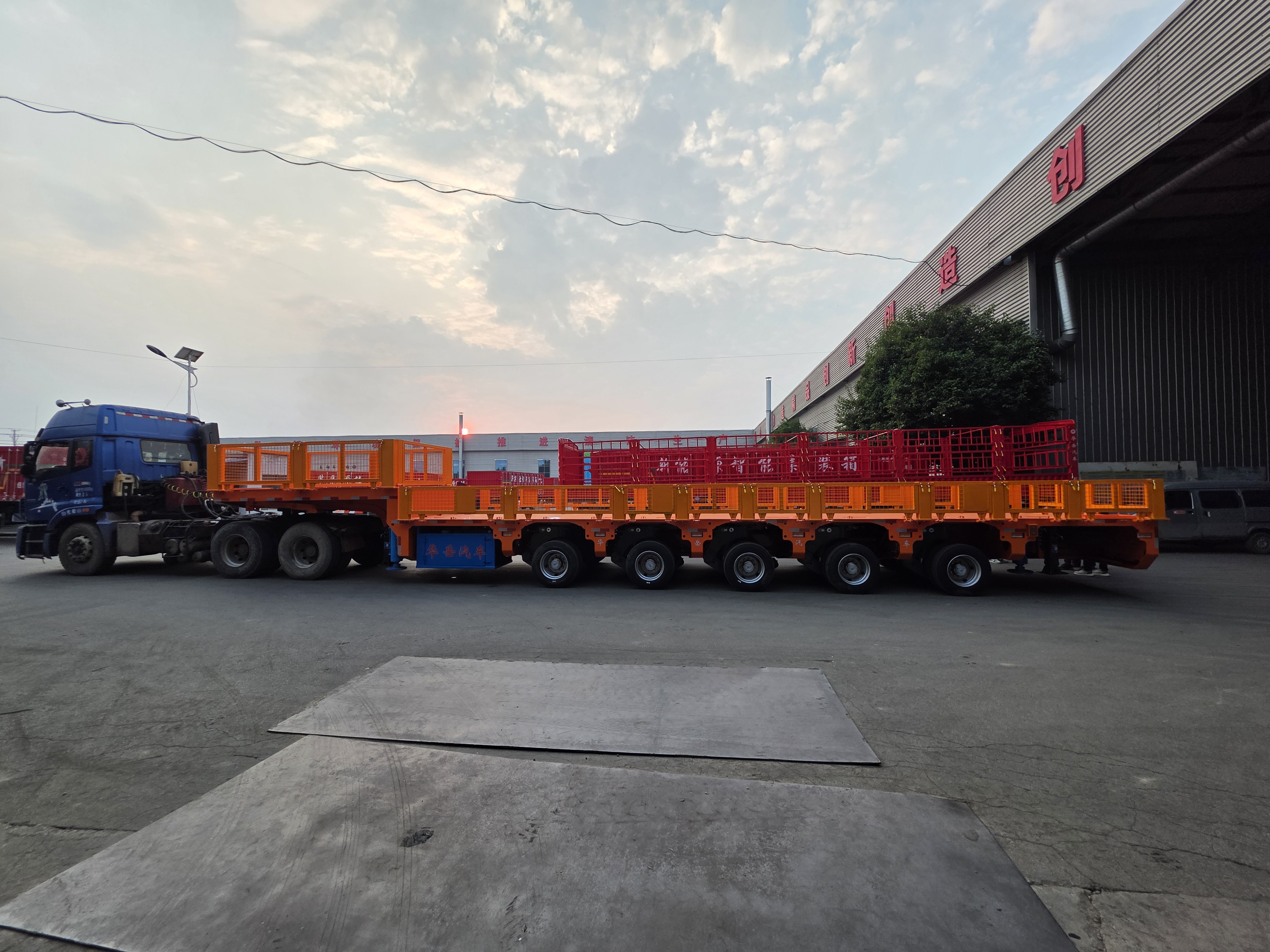 HUAYUE 6-axle heavy duty hydraulic platform trailer designed for transporting transformer and power equipment