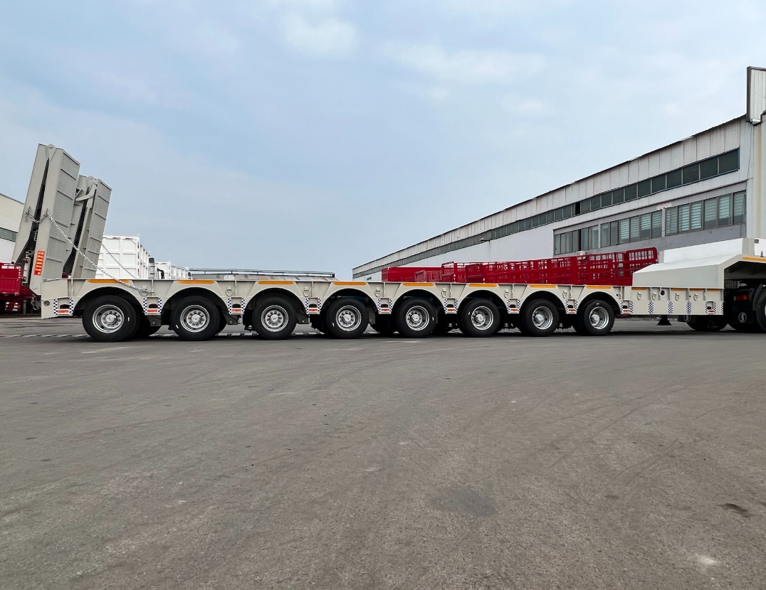 HUAYUE 8-Axle Air Suspension Two-Stage Extendable Lowbed Trailer