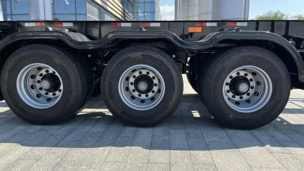 3-Axle-Skeleton-Semi-Trailer - Image 6