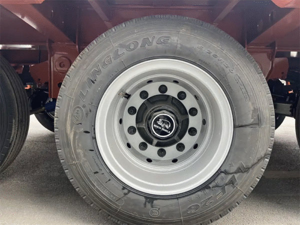 tri-axle-low-bed-trailer - Image 10
